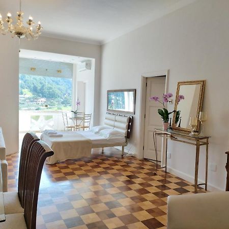 Palacio Quitandinha Espetacular Apartamento Com Vista Para O Lago Petrópolis Eksteriør bilde